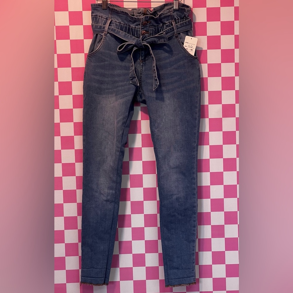 Almost Famous Blue Boyfriend Jeans Classic Style